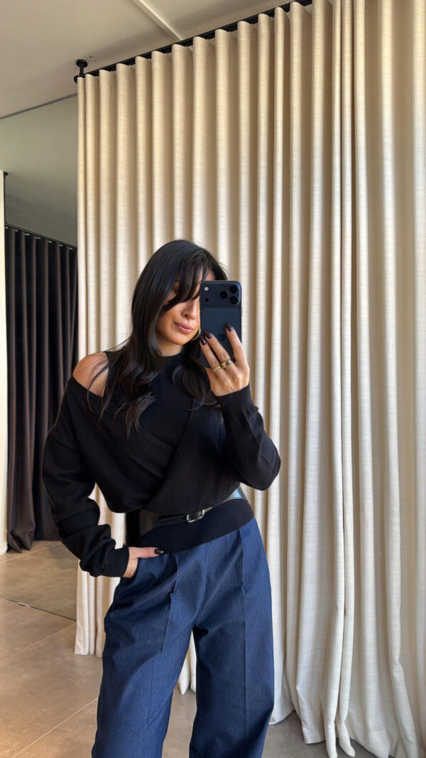 Уникатна блуза од два дела - црна боја