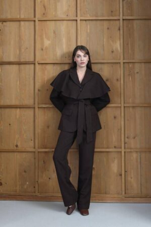 Кафеаво одело (4 различни начини на носење)