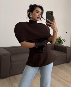 Кафеав дводелен топ