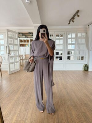 Сив уникатен комплет