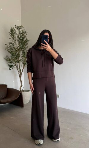 Кафеави премиум тренерки