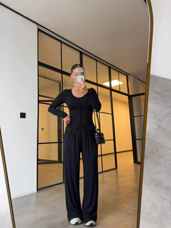 Црн преудобен комплет